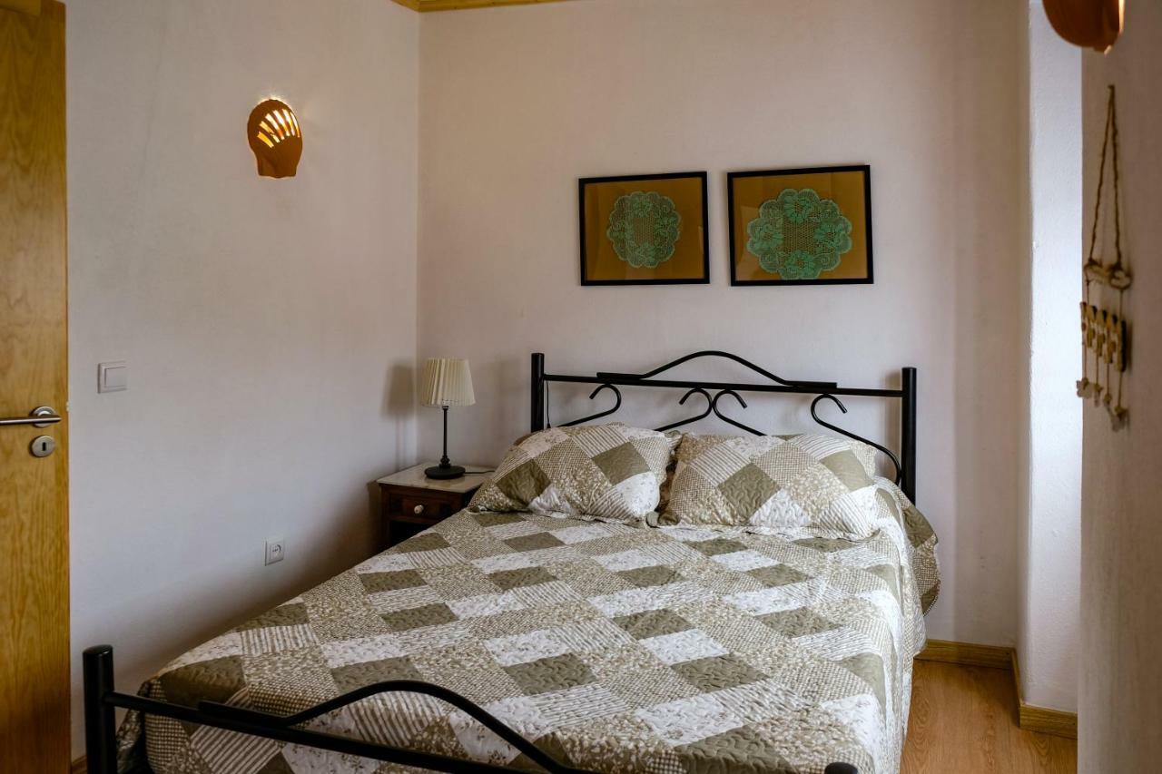 ホテル Casa Do Ferreiro II Góis エクステリア 写真