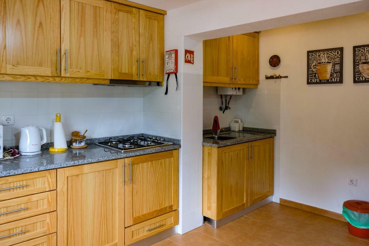 ホテル Casa Do Ferreiro II Góis エクステリア 写真
